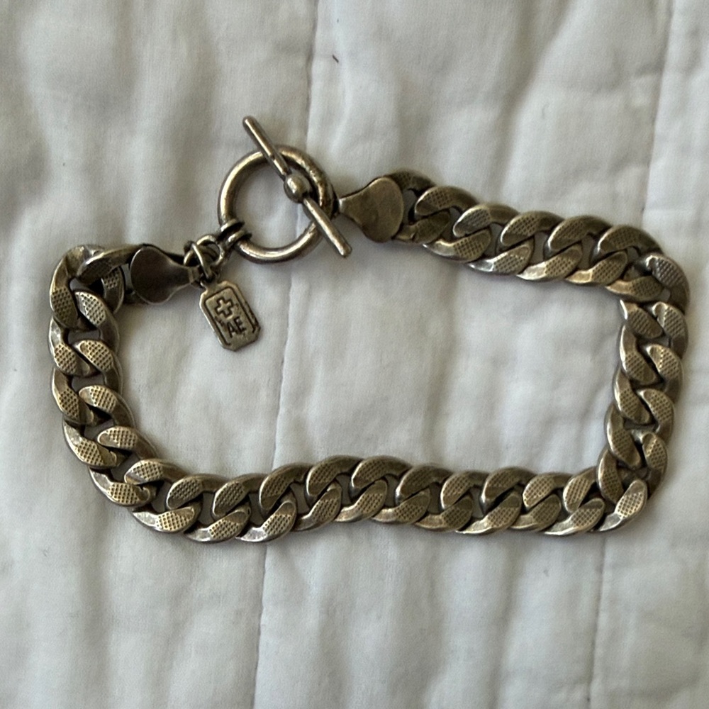 Silver Vintage Chain Bracelet with Toggle Clasp - Picture 6 of 7